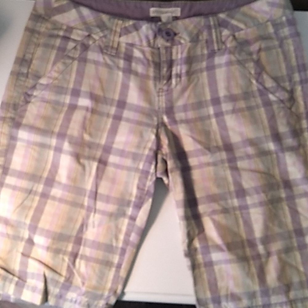 Aeropostale Y2K 1990s plaid long shorts 3/4